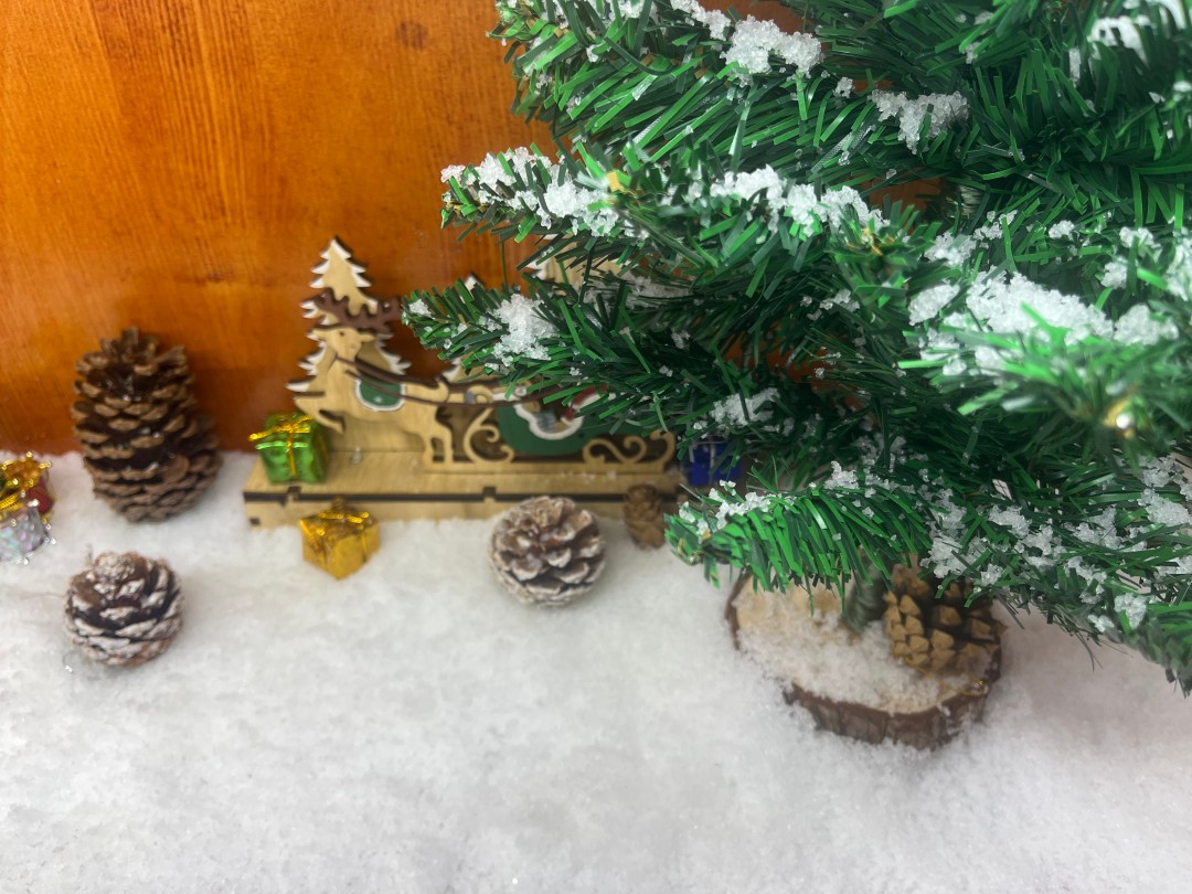 Water-retaining agent for field crops